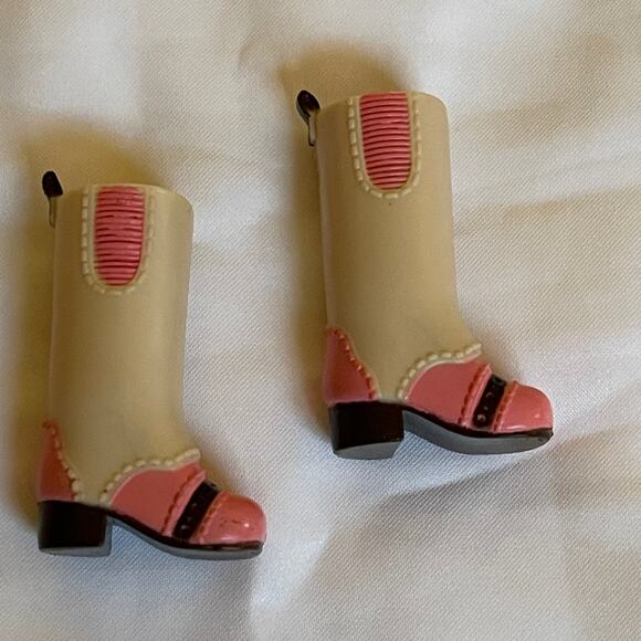 Bratz Girlz Kidz Footwear Cream & Pink Tall Boots - Picture 4 of 4